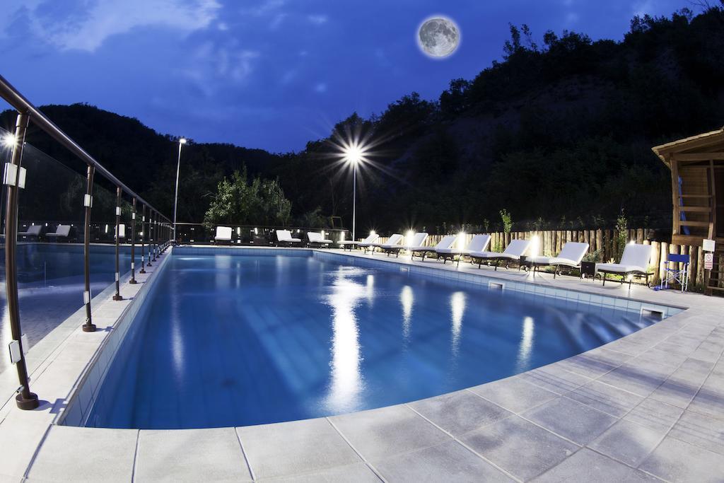 Agriturismo Cascina Del Vai Cairo Montenotte Bagian luar foto
