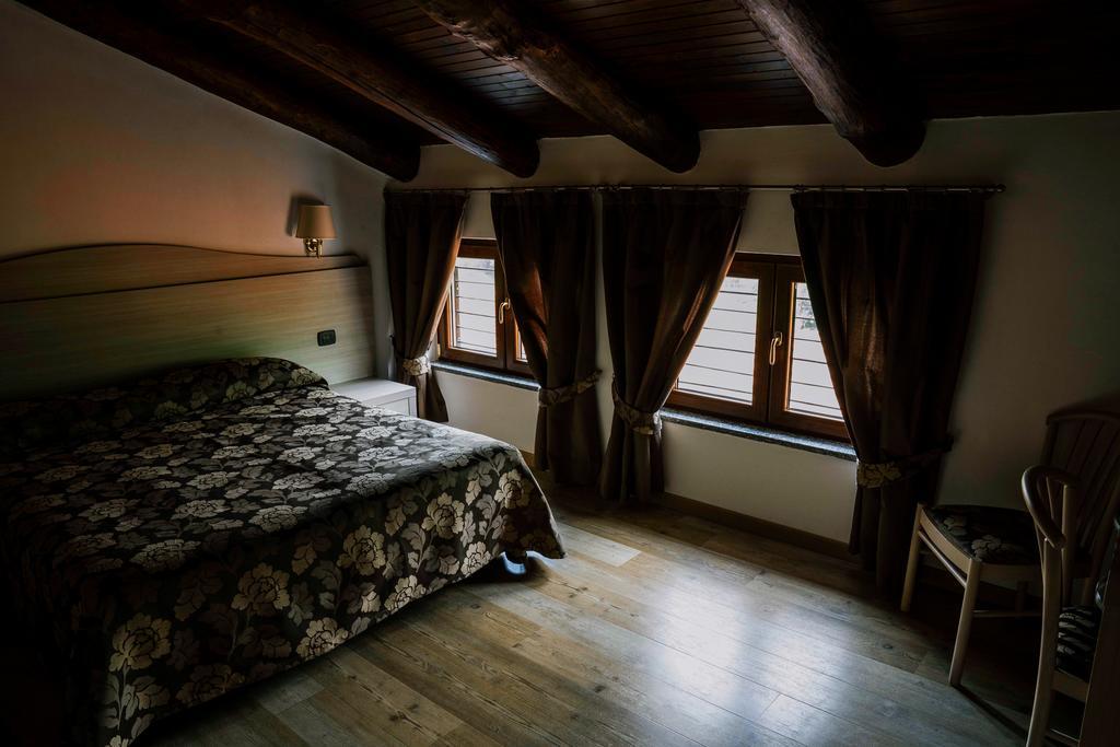 Agriturismo Cascina Del Vai Cairo Montenotte Bagian luar foto