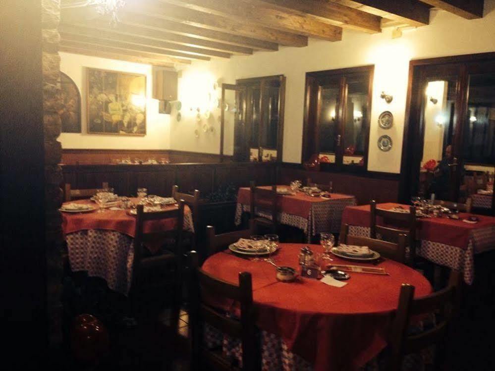 Agriturismo Cascina Del Vai Cairo Montenotte Bagian luar foto